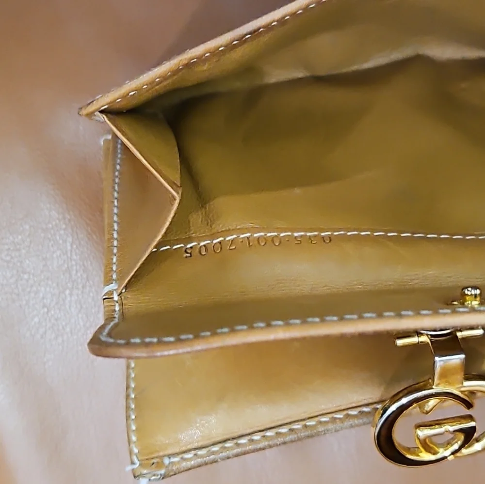 VINTAGE GUCCI 1970s PORTER GOLD GG INTERLOCKING PVC LEATHER WALLET ITALY BROWN - Picture 11 of 12